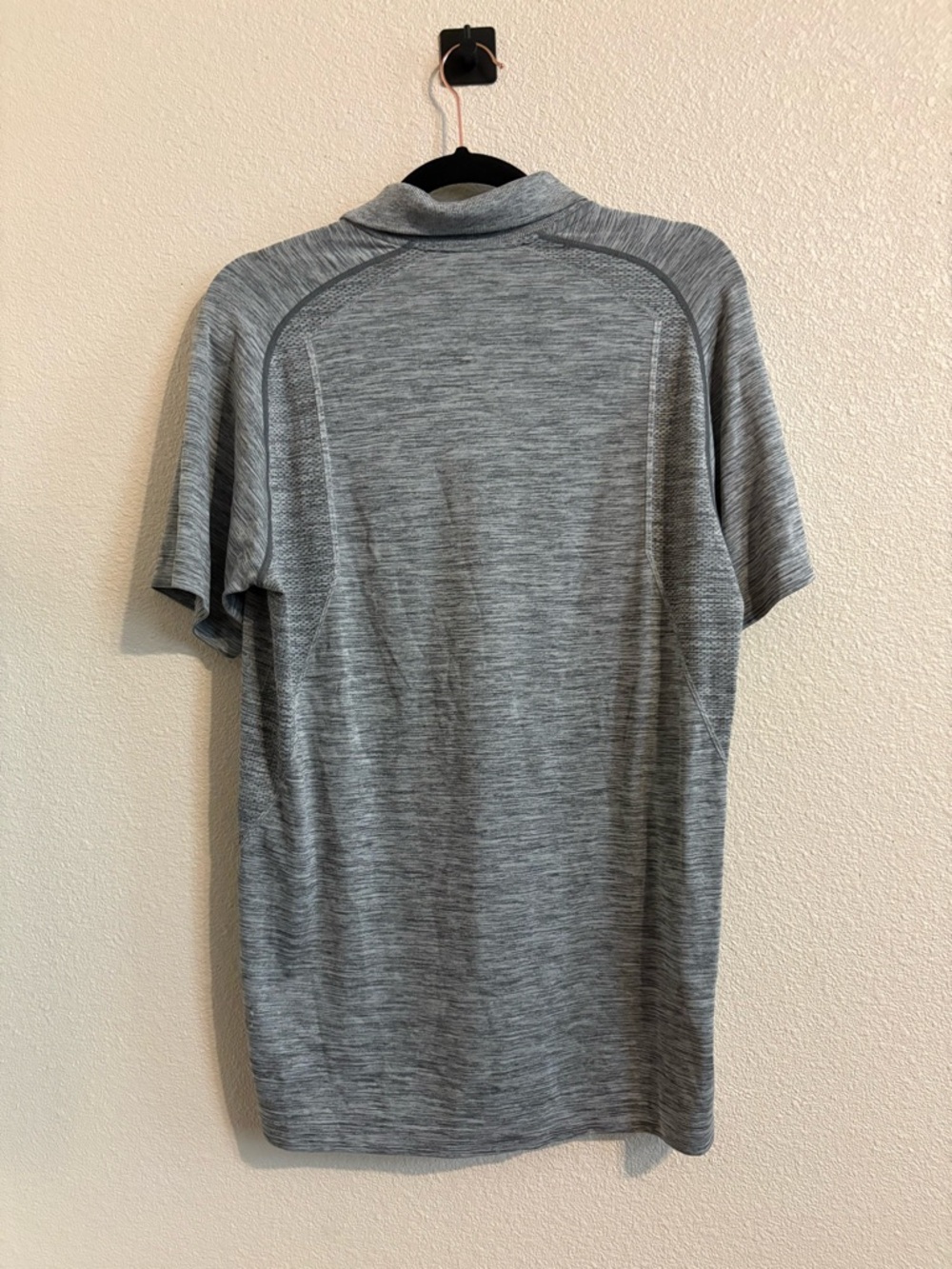 Lululemon metal vent tech polo shirt in gray - Picture 4 of 7